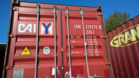 Move organised by Bernhard Storck jr. GmbH from Hamburg