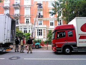 Move organised by Bernhard Storck jr. GmbH from Hamburg
